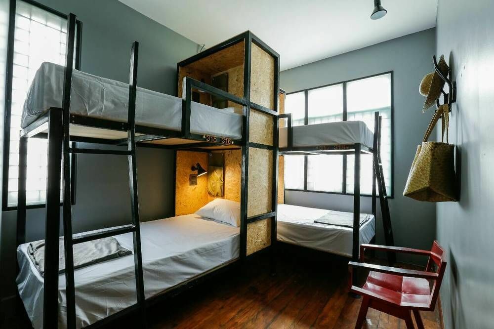 Ostello Bangkok Bed And Bike Esterno foto